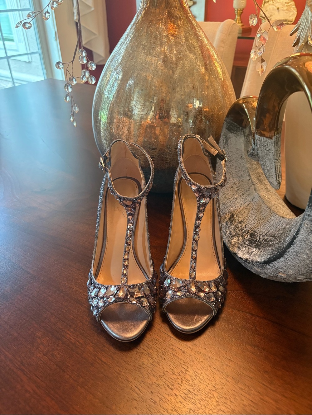 Jewel Badgley Mischka Metallic Silver Crystal T-Strap Heels